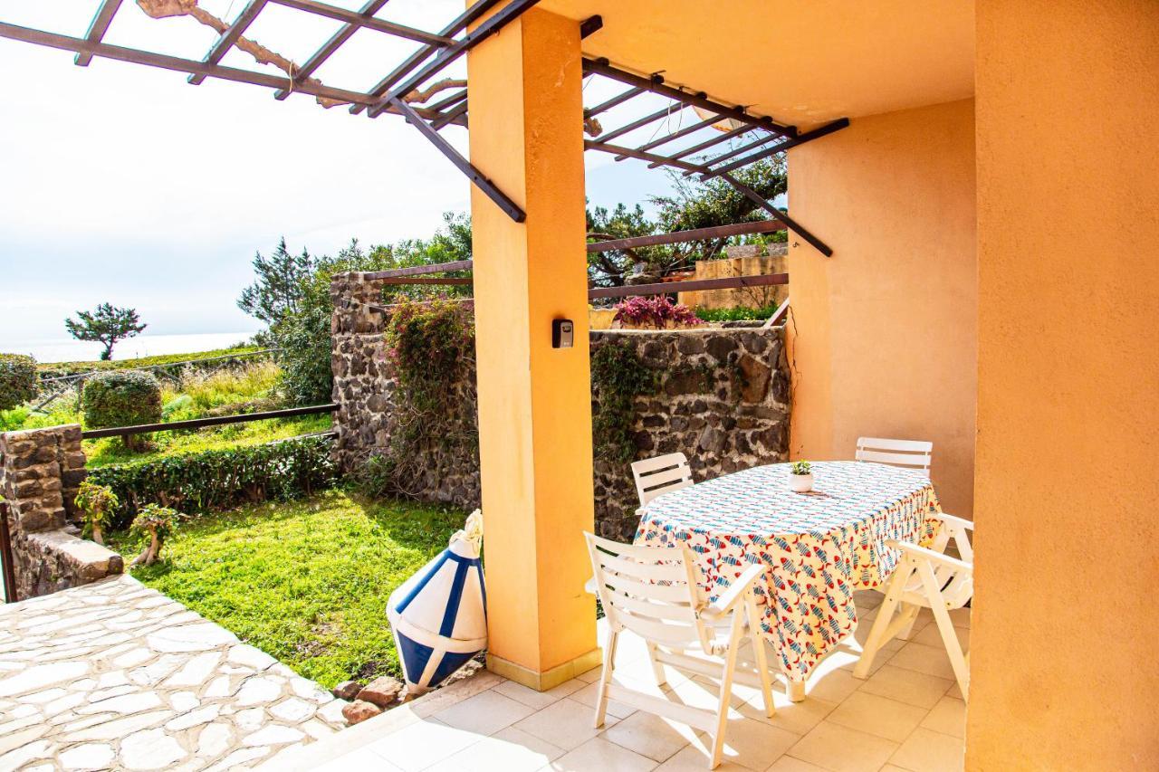Casa Ariel Per 4, A Pochi Passi Dalla Spiaggia Iun R0963 Cala Gonone Exteriör bild
