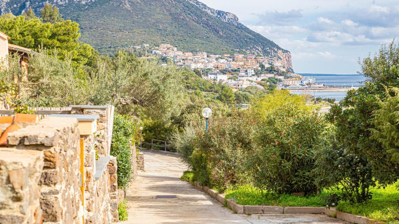 Casa Ariel Per 4, A Pochi Passi Dalla Spiaggia Iun R0963 Cala Gonone Exteriör bild